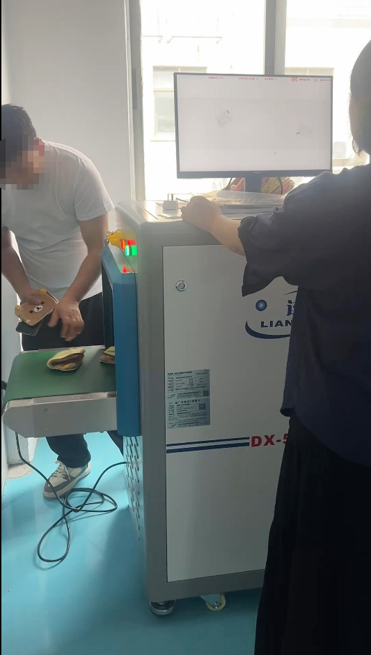 东莞市桥头某某手袋箱包制品有限公司——使用连新牌DX-5030C-X光安检机