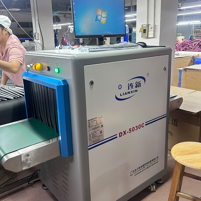 老客户多次下单——DX-5030C智能X光机、手袋包包可视化验钉机